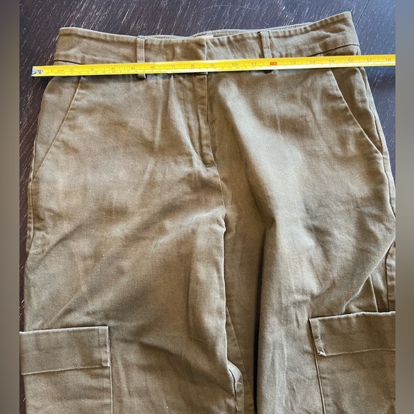 H&M Khaki Cotton Pants - Picture 6 of 9
